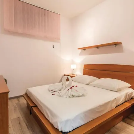 Апартаменти Ocean Luxe *